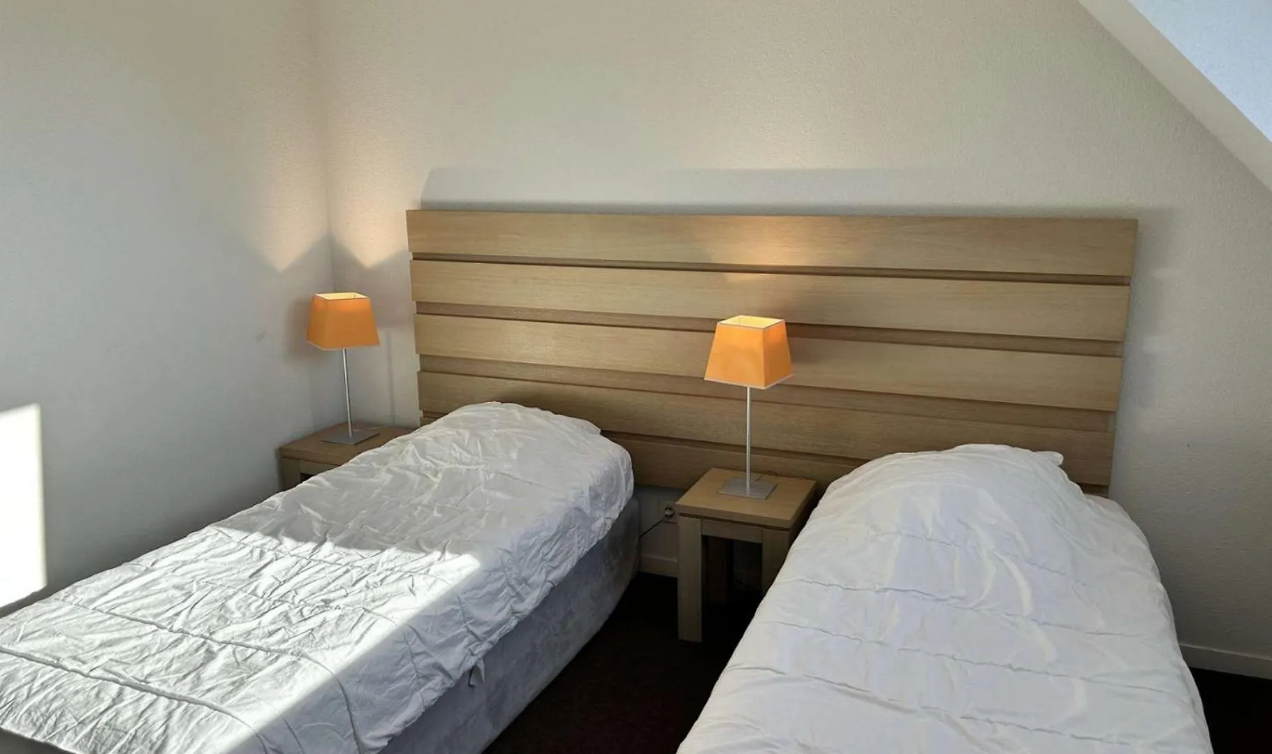 100 - Appart Duplex 6P Avec Piscine Collective. فريهيل